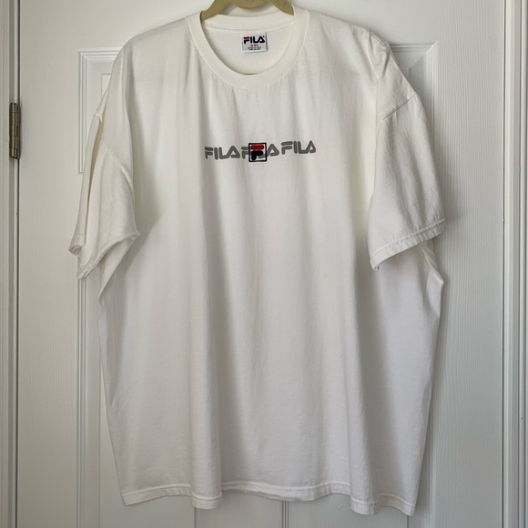 Vintage Fila T-shirt XXL - Picture 1 of 8